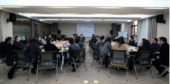 人才市场最新招聘信息,人才市场最新招聘信息的小故事