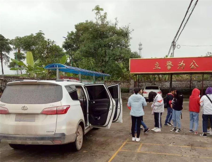 五菱汽车最新款,五菱汽车最新款，驶向成功的自信与成就感