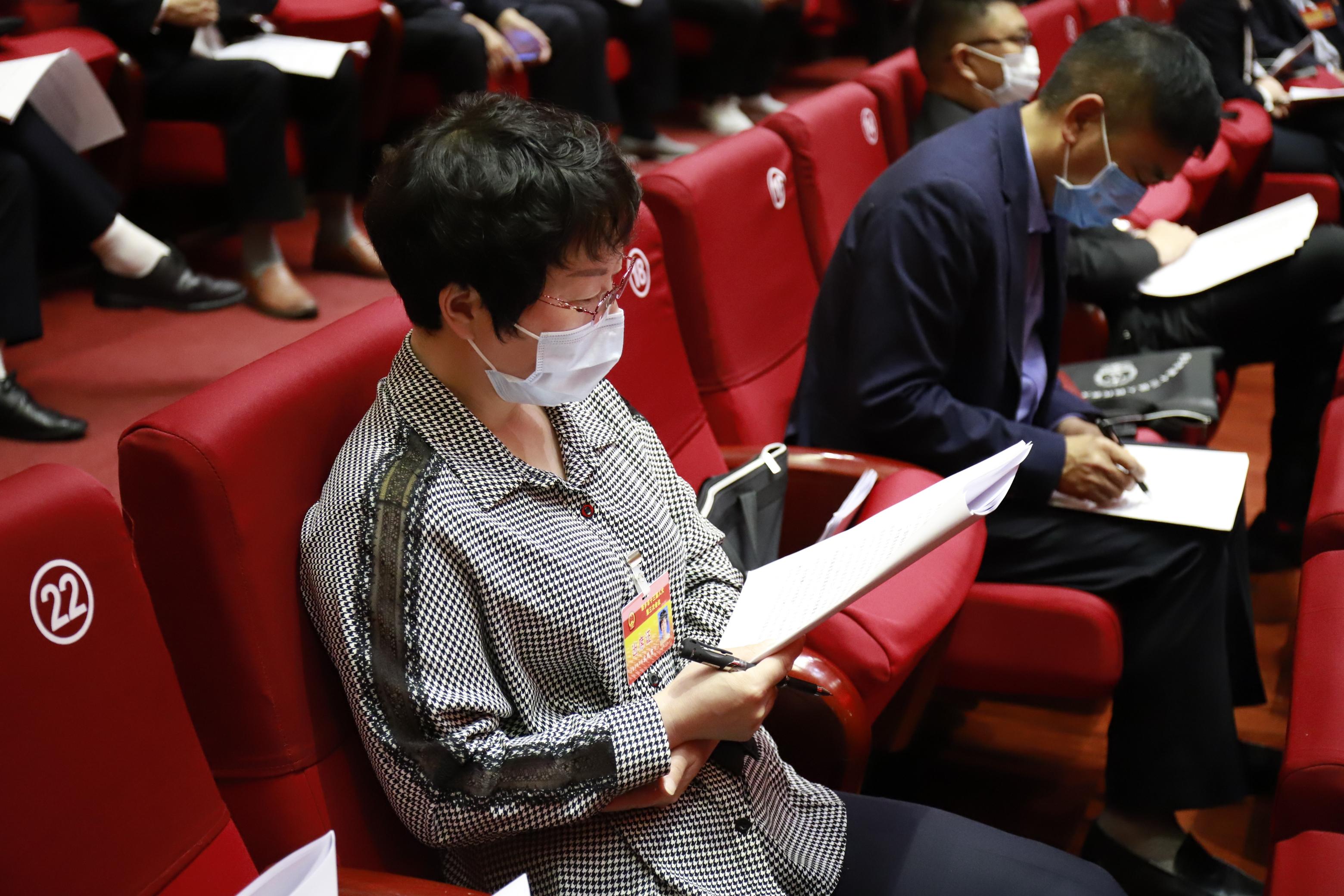 电视剧一手托两家,电视剧一手托两家，背景、事件、影响与时代地位