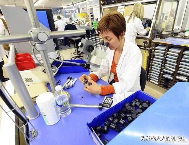 中航光电股票代码,中航光电股票代码，科技巨头的崛起与影响