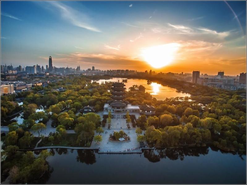 全国演员,全国演员，探索自然美景，寻找内心的宁静之旅