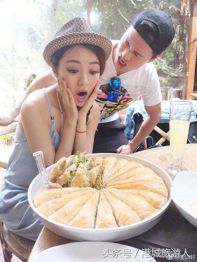 演员安以轩,演员安以轩，小巷中的隐秘美食之旅