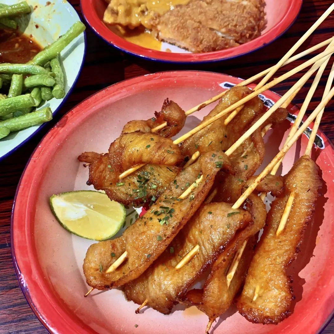 小学比赛,小学比赛，小巷深处的特色小店探秘