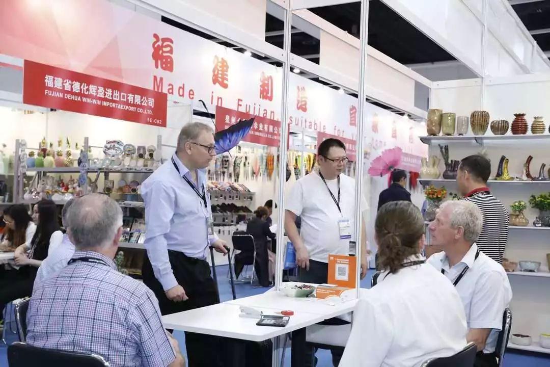 最新家居纺织品,最新家居纺织品，小巷深处的纺织宝藏